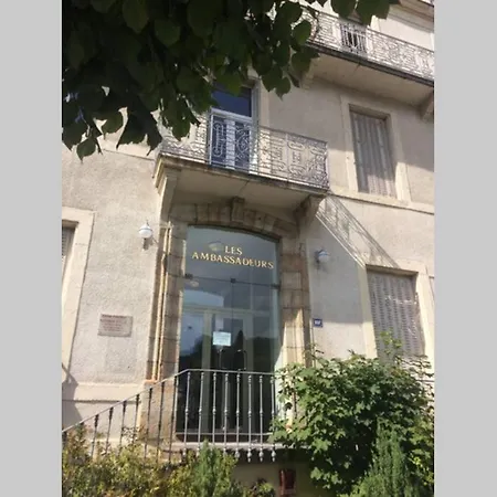 Appartement Spacieux 78m2 Plein Centre, Balcon, Jusqu’à 6 Personnes