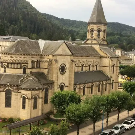 Spacieux 78m2 Plein Centre, Balcon, Jusqu'a 6 Personnes *